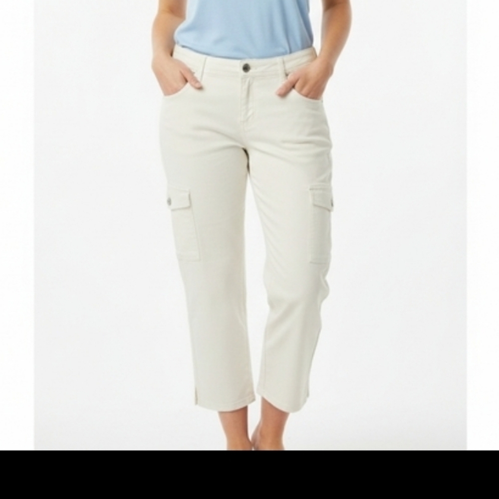 M Jeans by Maurices Straight Crop Cargo Pants Cream Size 16